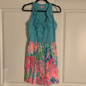 Lilly Pulitzer dress. Size large. Worn a few times. No damages